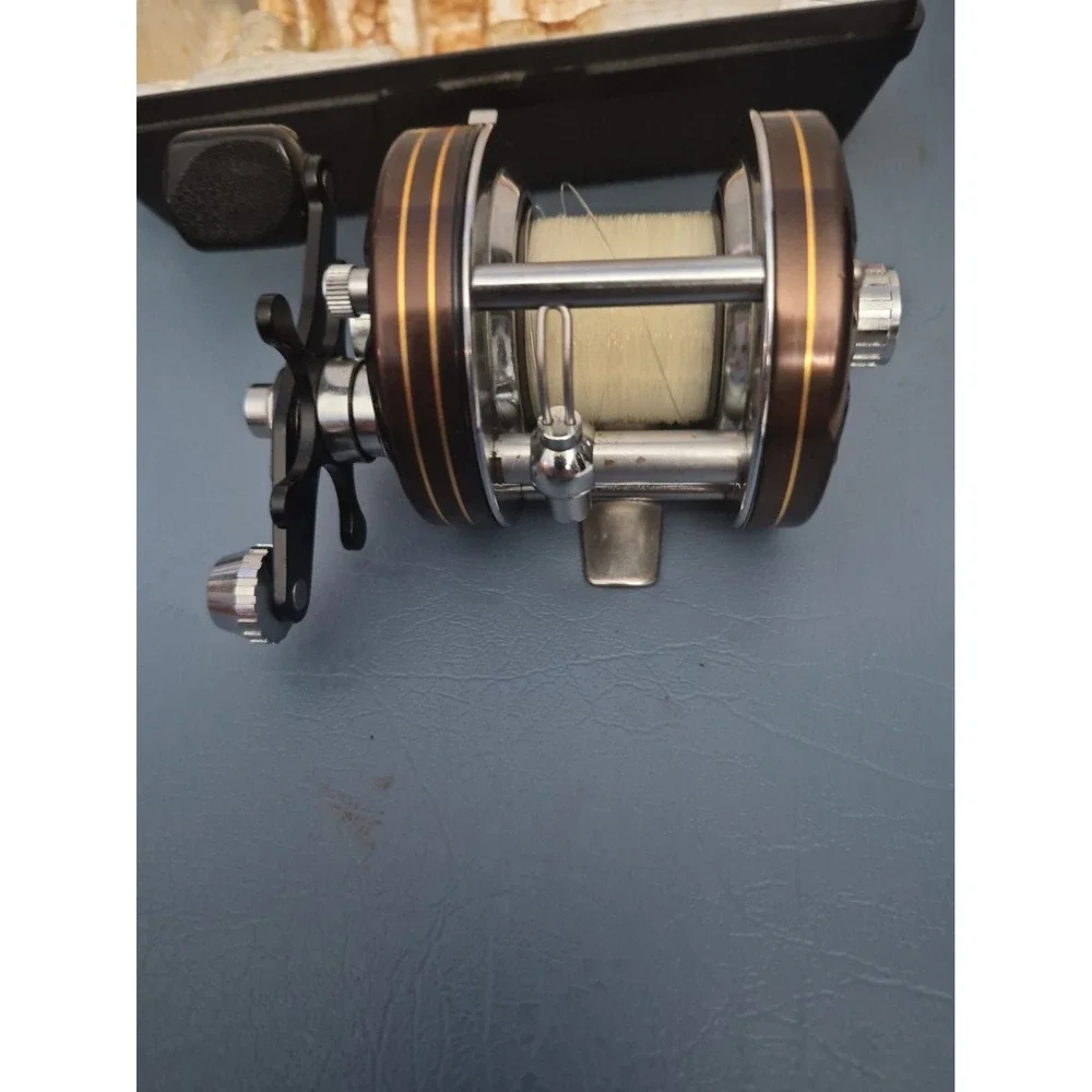 Daiwa Millionaire Baitcast Baitcaster Fishing Reel